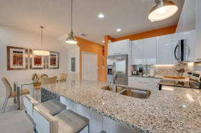 Townhome with Lanai about 9 Mi to Disney!